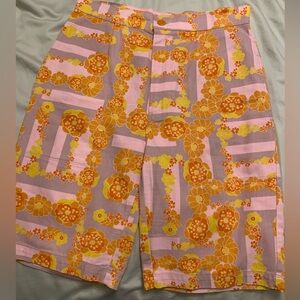 Free People Copper Tag Retro High waisted floral shorts with pockets Size 8